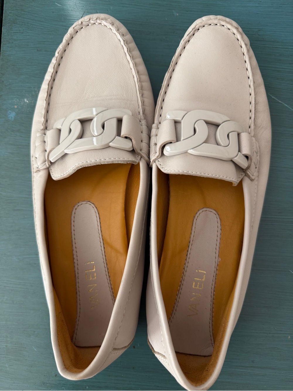 Vaneli Ivory Leather Chain-Trim Slip-On Loafers